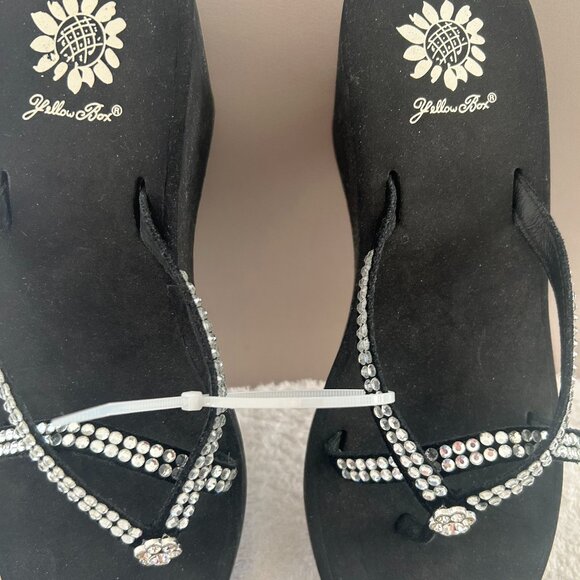 Yellow Box sandals - Picture 1 of 5